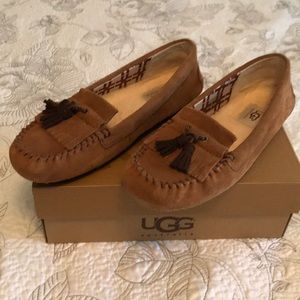 Ugg Mocccasin size 7